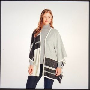 NYDJ Grey and black Sweater